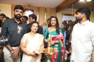 Aiswarya Rajesh Launches Kolors Branch