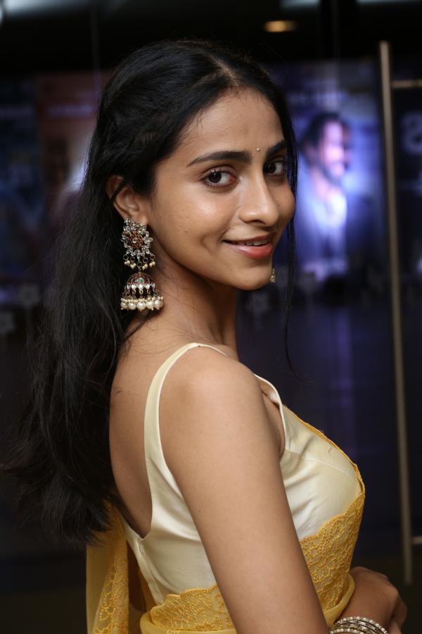 Aghitha (13)