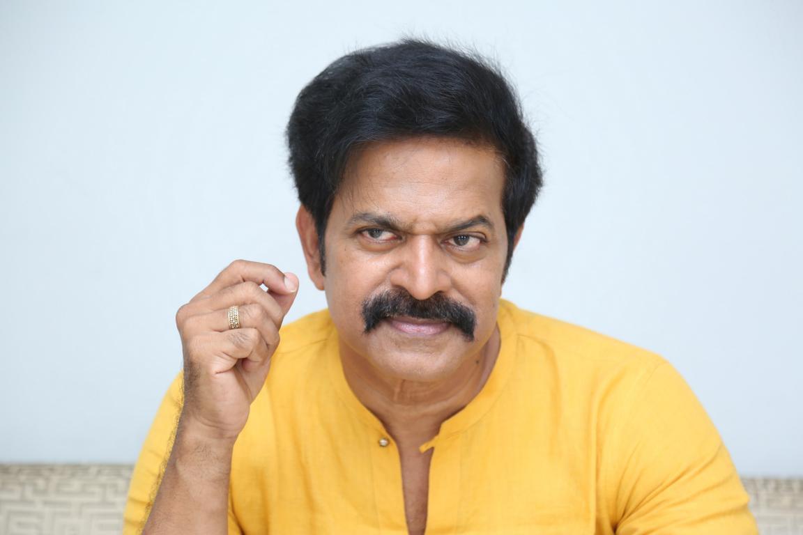 Brahmaji (1)