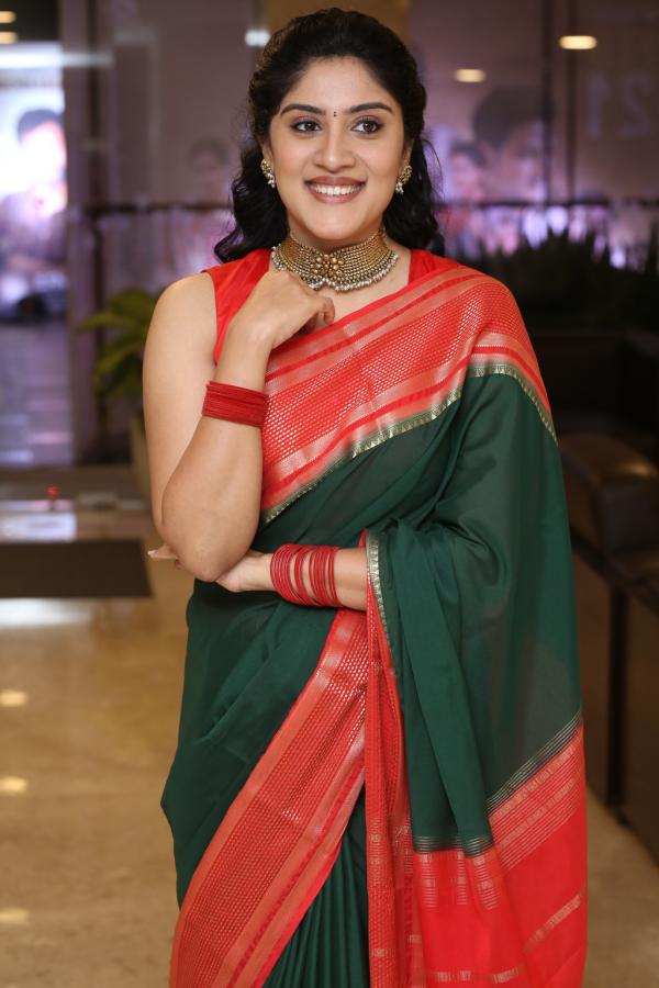 Dhanya Balakrishna (47)