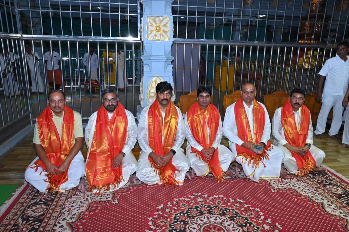 NATS Team Visits Kanipakam Temple