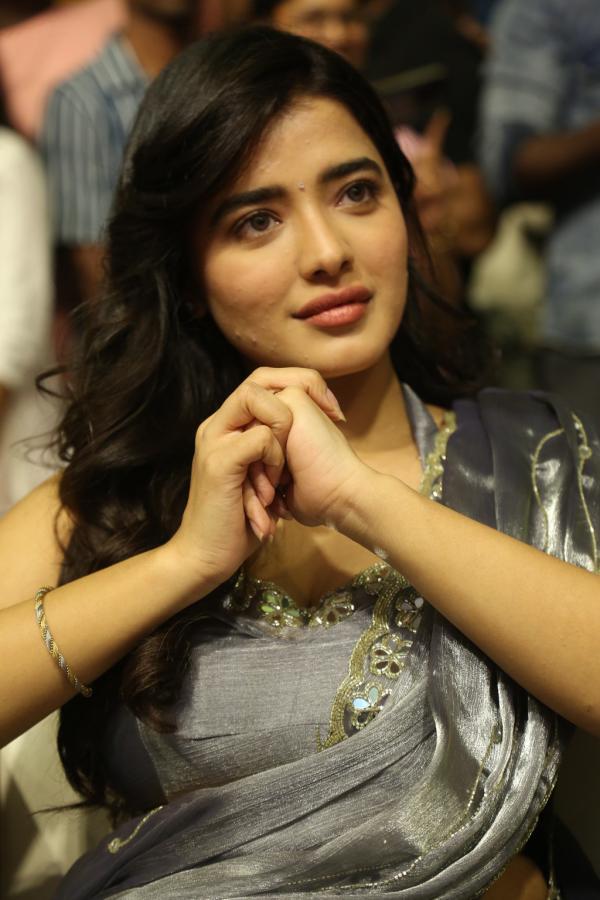 Ketika Sharma (11)