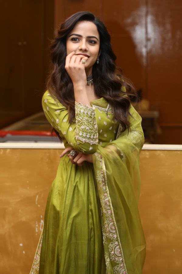 Vaishnavi (114)