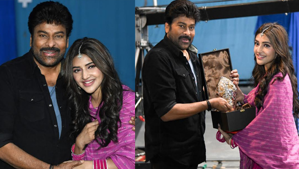 Chiranjeevi Felicitates Actress Sreeleela on The Sets of Vishwambhara