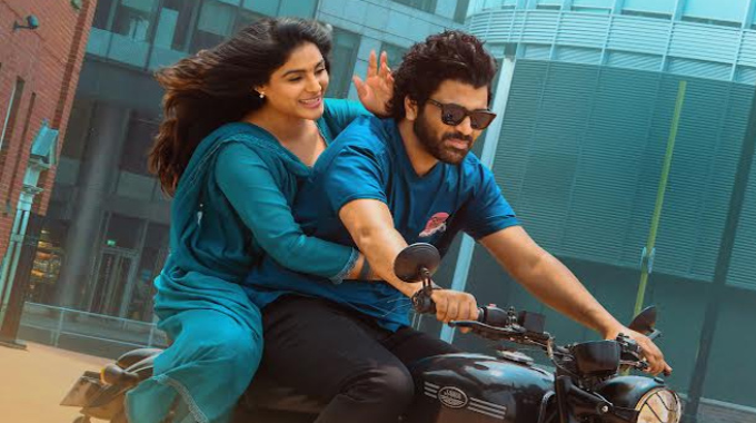 Sharwa ‘Nari Nari Naduma Murari’ First Single Darsanamey on April 7th