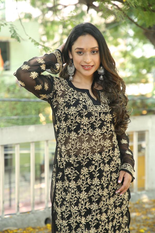 Aarthi Gupta (112)