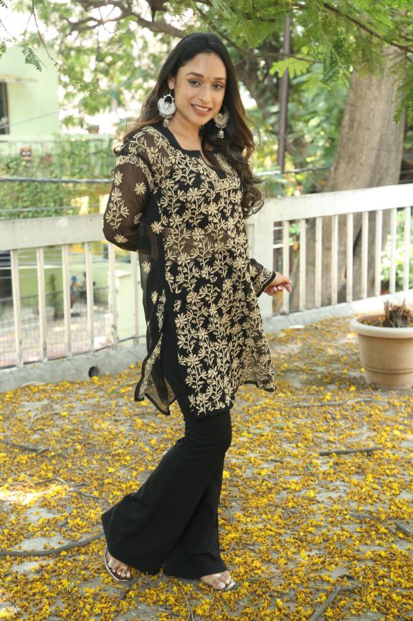 Aarthi Gupta (119)