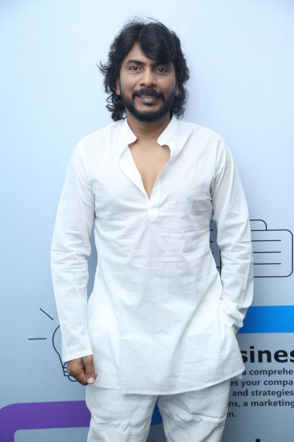 Director Sampath Nandi Interview