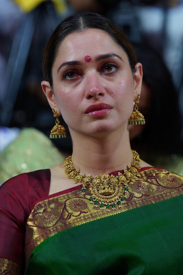 Tamanna (20)