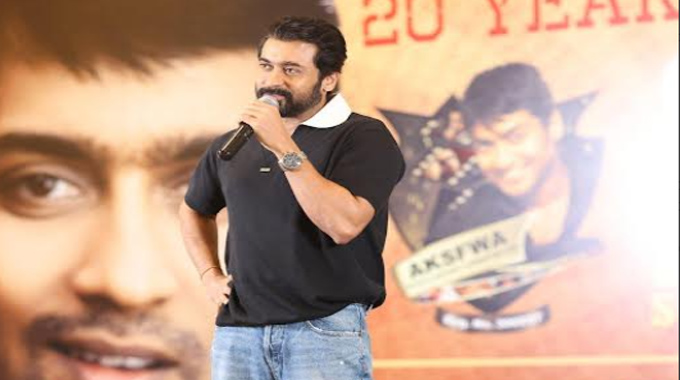 Vijay Deverakonda gifts RWDY Wear to Suriya during RETRO Promotions