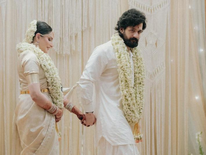 Akhil Akkineni and Zainab Ravdjee Wedding Pics (3)