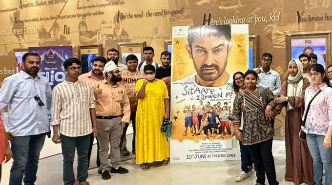 FlipSide Workspace Takes Children to Watch “Sitare Zameen Par”