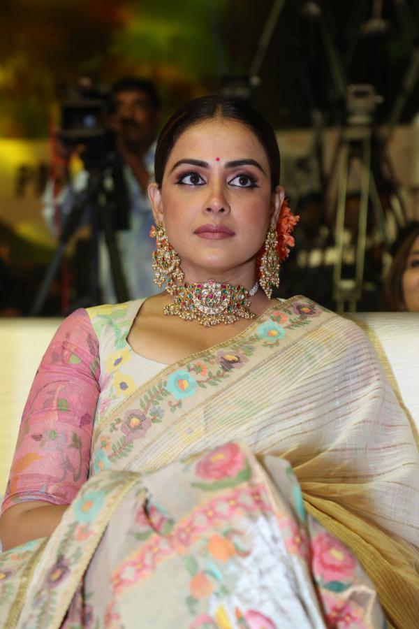 Genelia D’Souza Stills