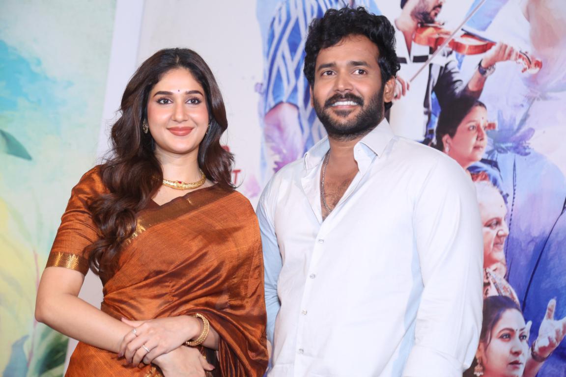 Meghalu Cheppina Prema Katha (21)