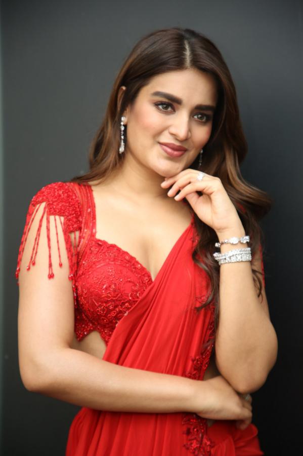 Nidhi (119)