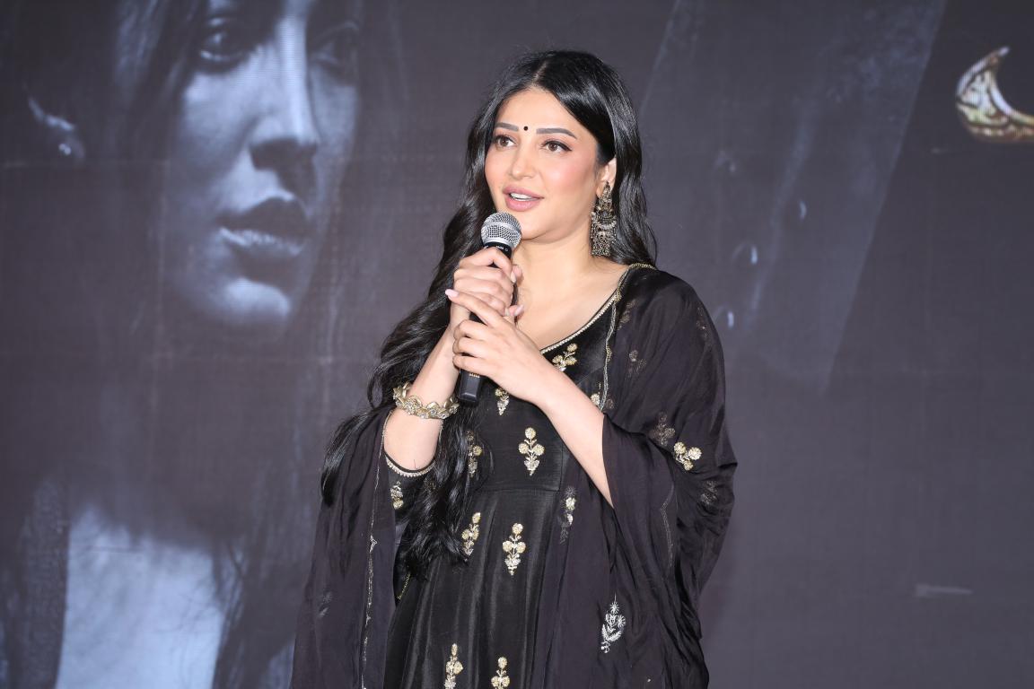 Sruthi Hassan Stills