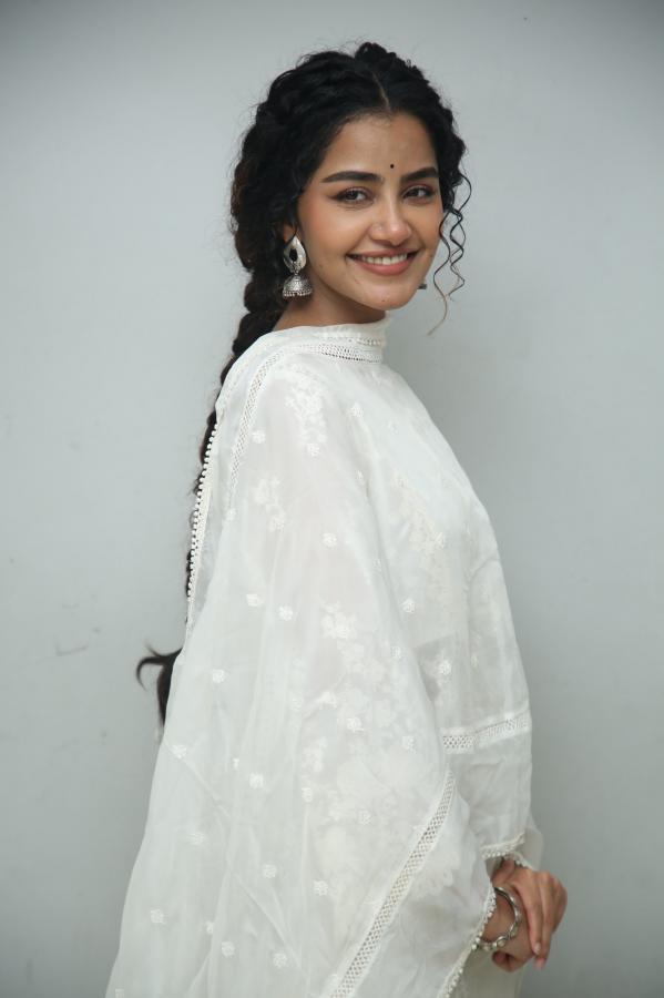 Anupama (44)