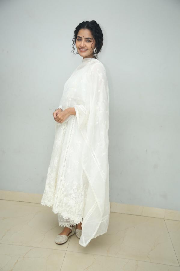 Anupama (78)