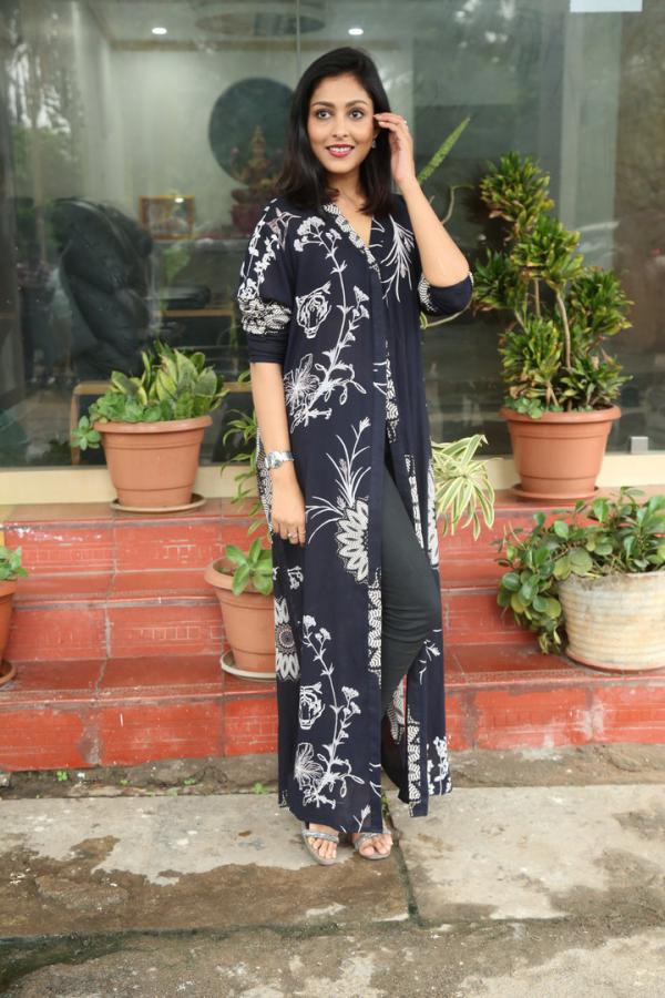Madhu Shalini (54)