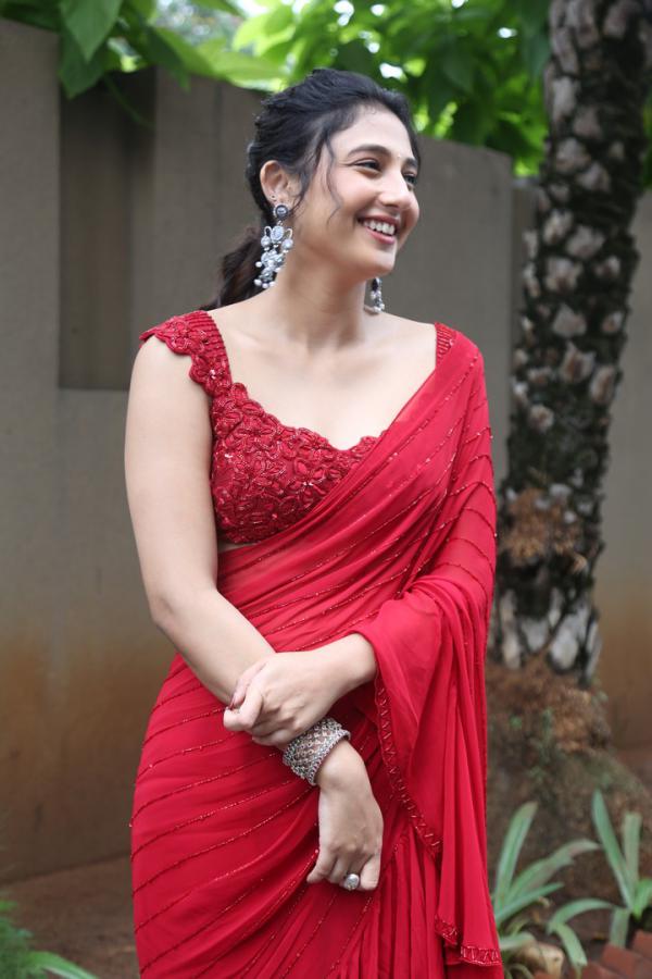 Ritika Nayak (74)