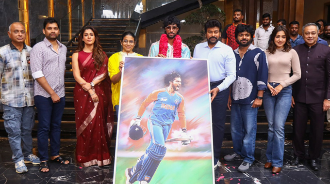 Cricketer Tilak Varma Met Mega Star Chiranjeevi