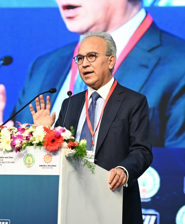 WhatsApp Image 2025-11-15 at 14.33.03 (1)