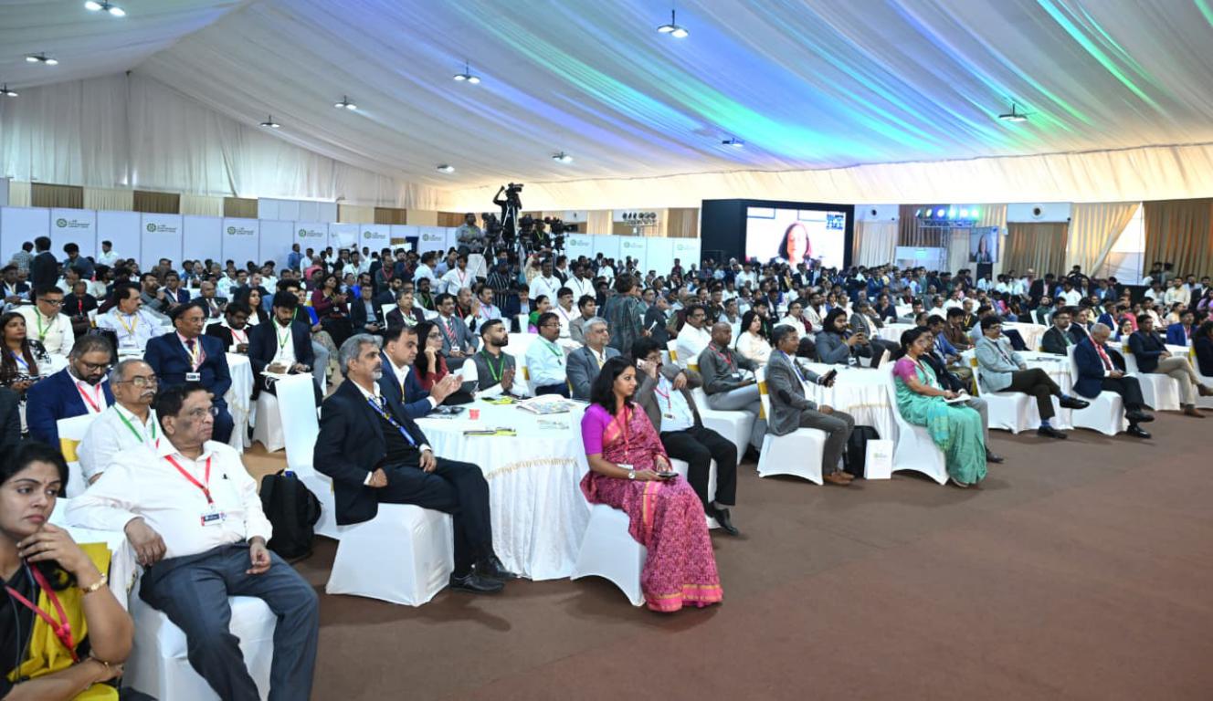 WhatsApp Image 2025-11-15 at 14.33.04