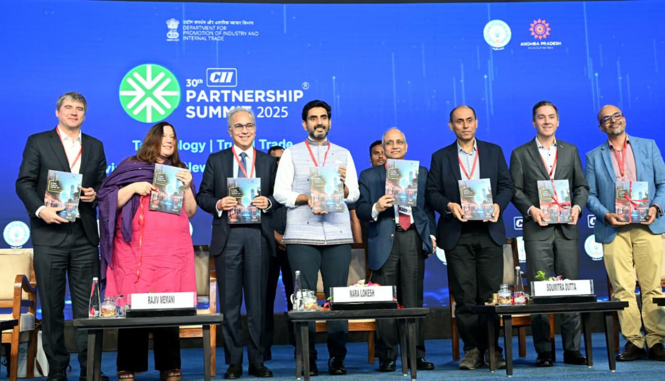 WhatsApp Image 2025-11-15 at 14.33.05 (1)