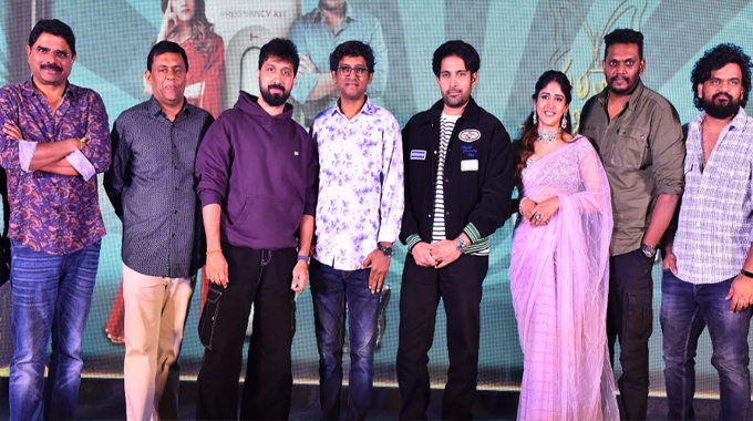 Santhana Prapthirasthu Deals With A Sensitive Subject In An Entertaining Bobby Kolli