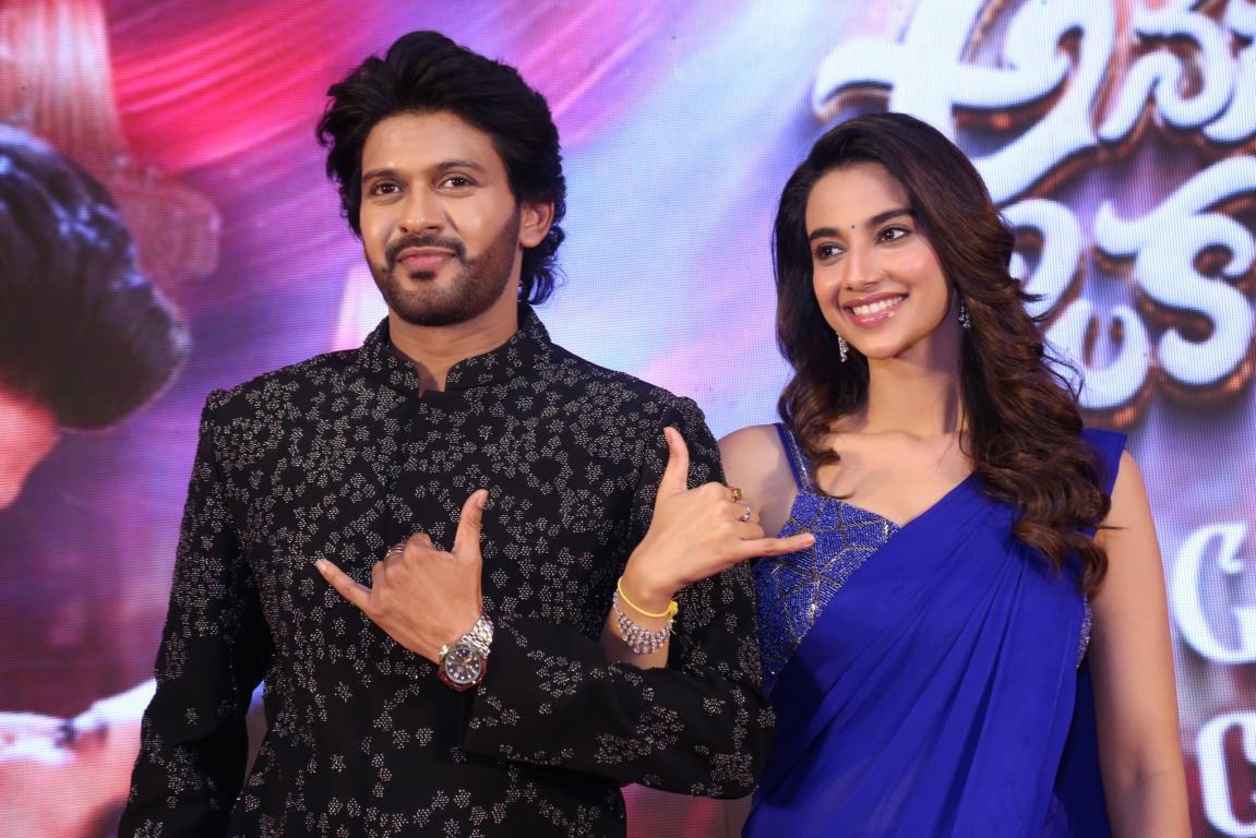 Anaganaga Oka Raju (8)