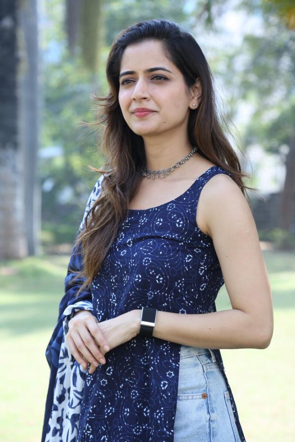 Ashika Ranganath (30)