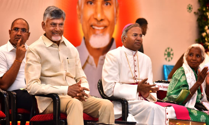 Chief Minister Participates In Semi Christmas Celebrations In Vijayawada 