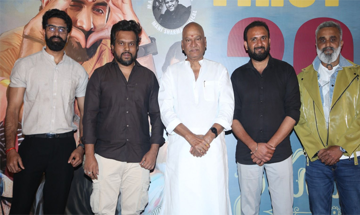 Family Entertainer Sahakutumbaanam Scores Big at the Box Office” – Rajendra Prasad Family Entertainer Sahakutumbaanam Scores Big At The Box Office Rajendra Prasad