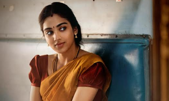 Introducing Satvika Veeravalli from the world of Dulquer’s “Aakasamlo Oka Tara”