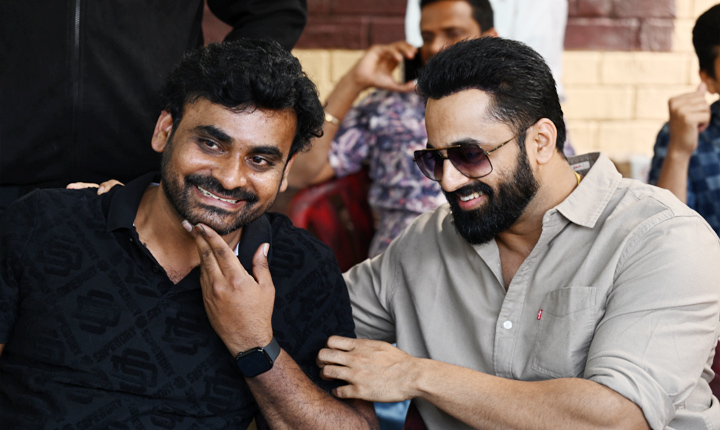 Pm Narendra Modi Biopic Maa Vande Completes First Schedule In Hyderabad