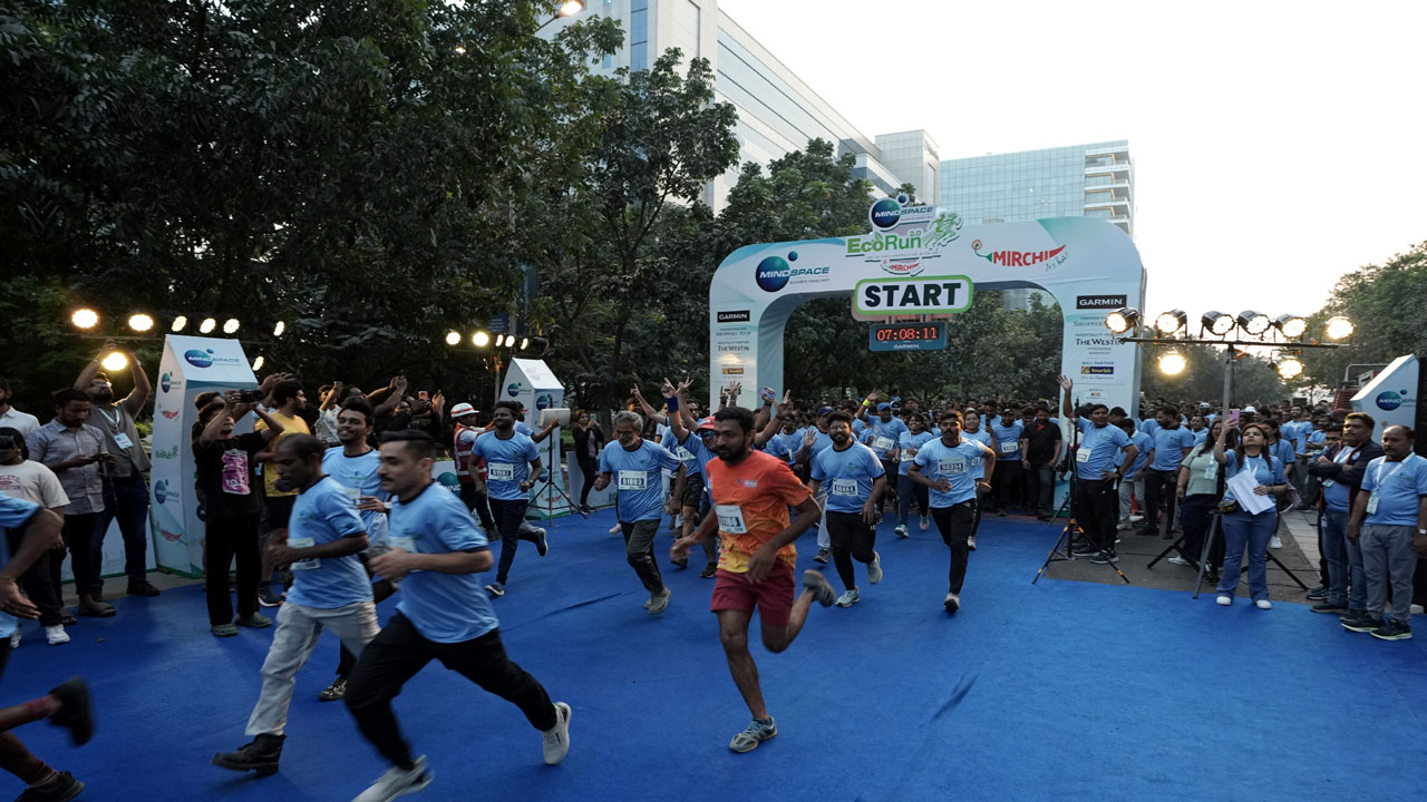 Mindspace Eco Run 2.0: 4,200 Runners Hit the Streets of Madhapur for a Greener Tomorrow Mindspace Eco Run 2.0: 4,200 Runners Hit the Streets of Madhapur for a Greener Tomorrow