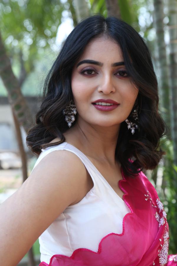 Ananya Nagalla (18)