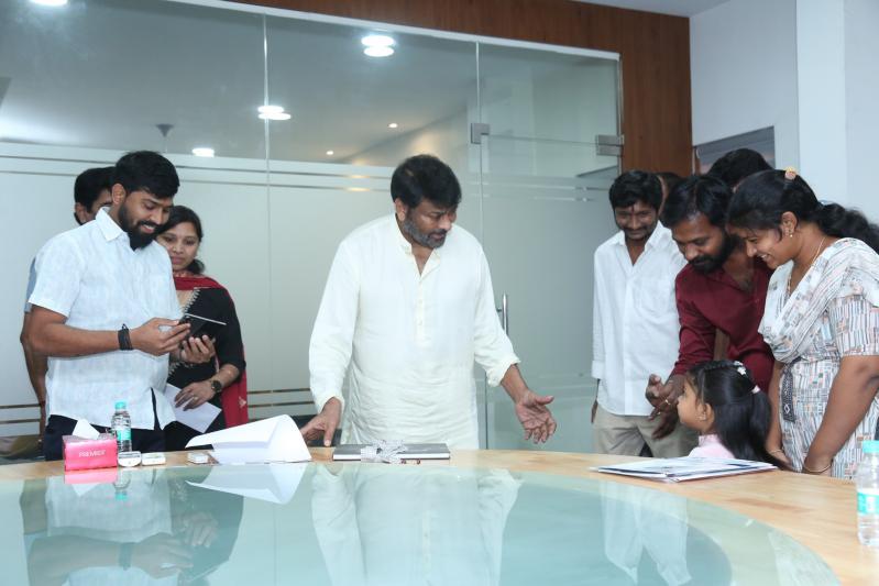 CHIRU (181)