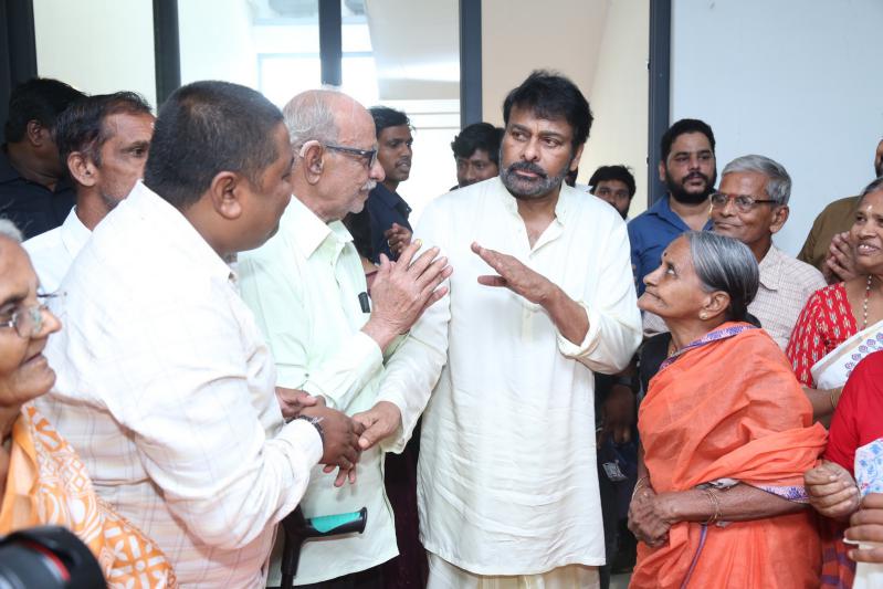 CHIRU (315)