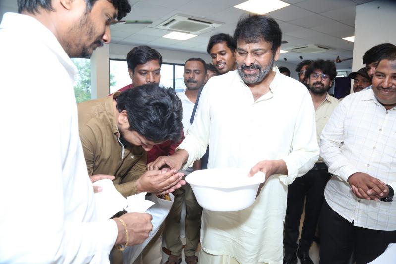 CHIRU (355)