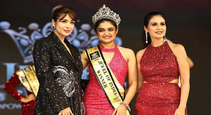 From Operation Theatre to Runway: Dr Ishita Joshi Wins ‘NariFirst Jewel of India Season 3’ From Operation Theatre to Runway: Dr Ishita Joshi Wins ‘NariFirst Jewel of India Season 3’
