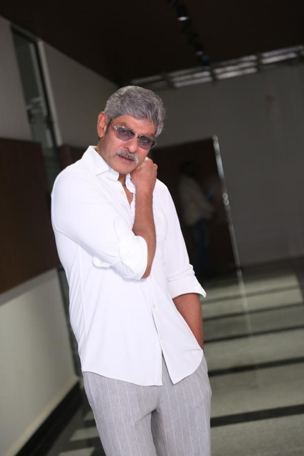 Jagapathi Babu (14)
