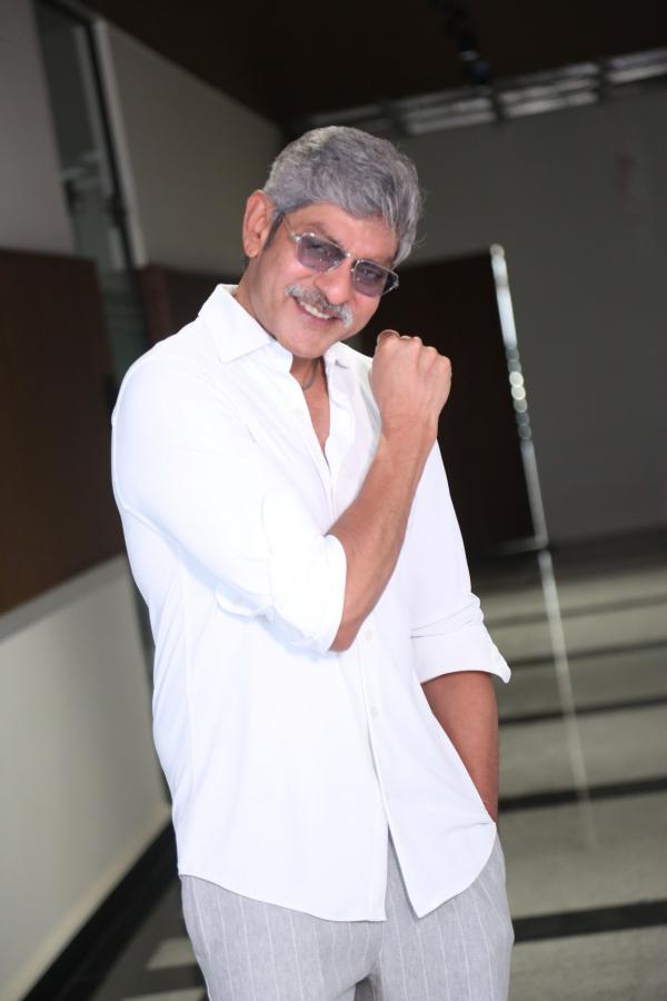 Jagapathi Babu (15)