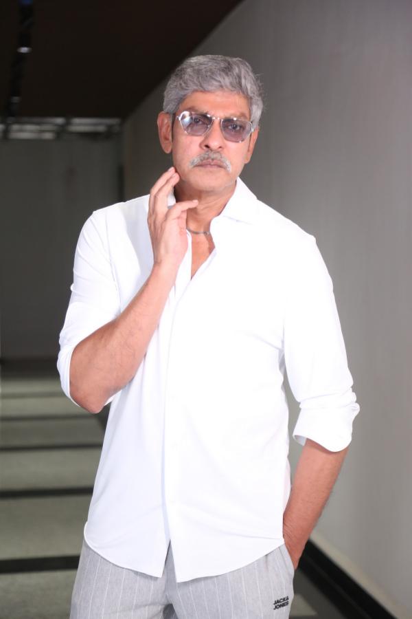 Jagapathi Babu (8)
