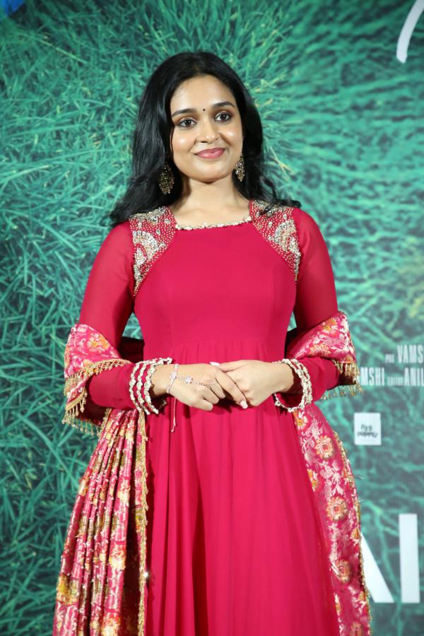 Nidhi Pradeep (10)