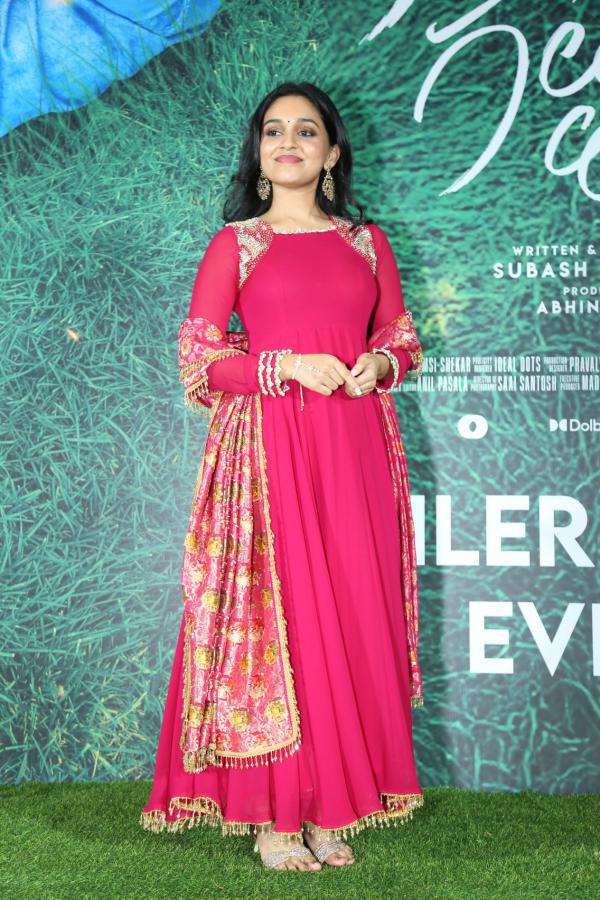 Nidhi Pradeep (18)