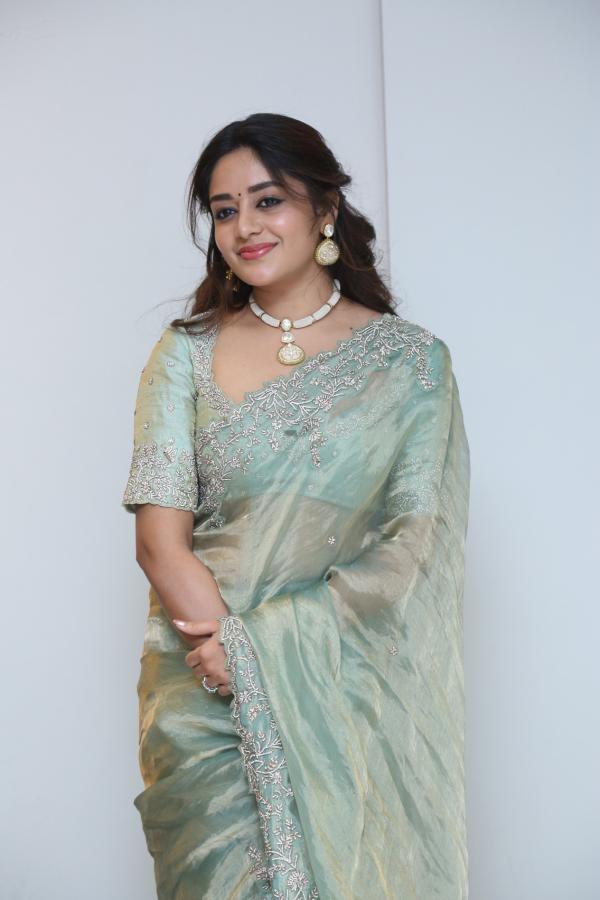 Deepshika (40)