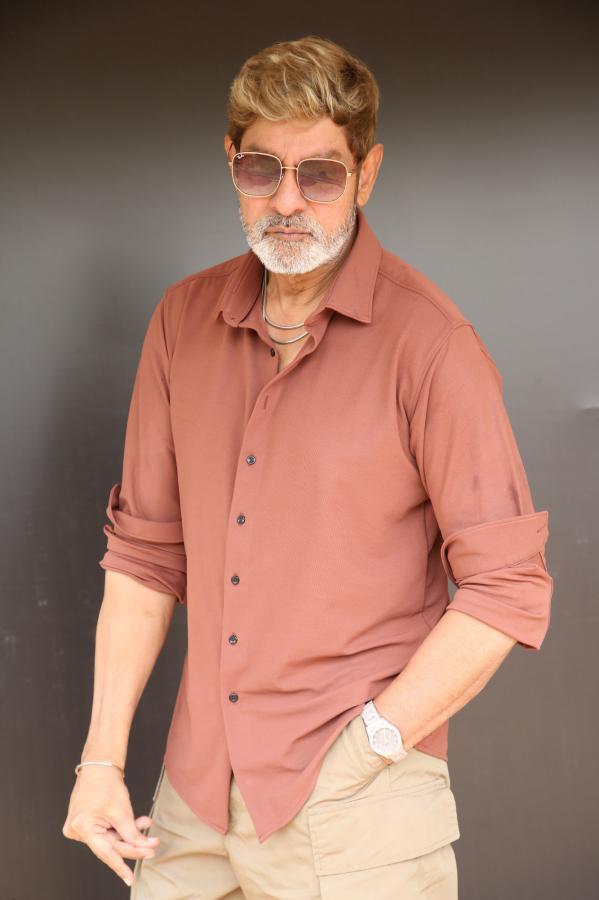Jagapati Babu (23)