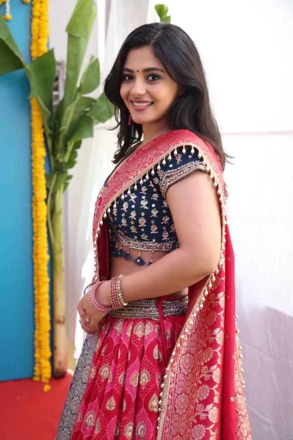 Nayan Sarika (63)