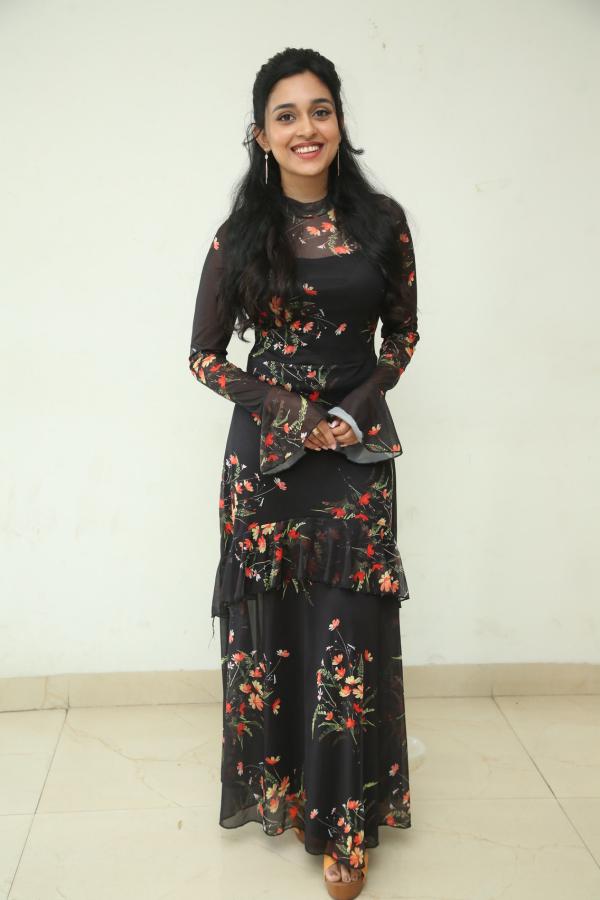 Nidhi Pradeep (15)
